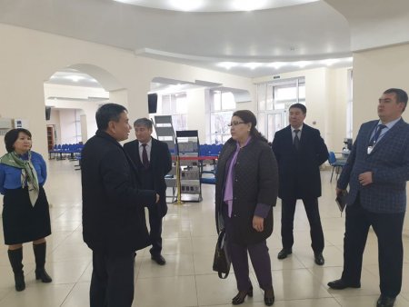 Ответственный секретарь Министерства труда и социальной защиты РК посетила Центр «Бақытты отбасы»